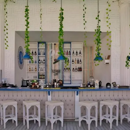 Arena Beach Hotel & Resort
